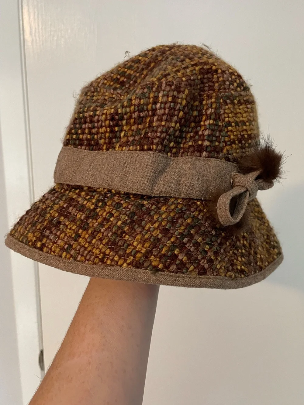 Steve Madden Wool Blend Tweed Cloche Hat Brown Gold One size